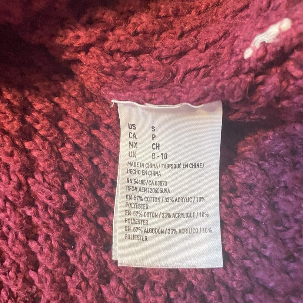 American Eagle Sweater Womens Small Burgundy Cowl Neck Textured Knit Pullover - Picture 5 of 9